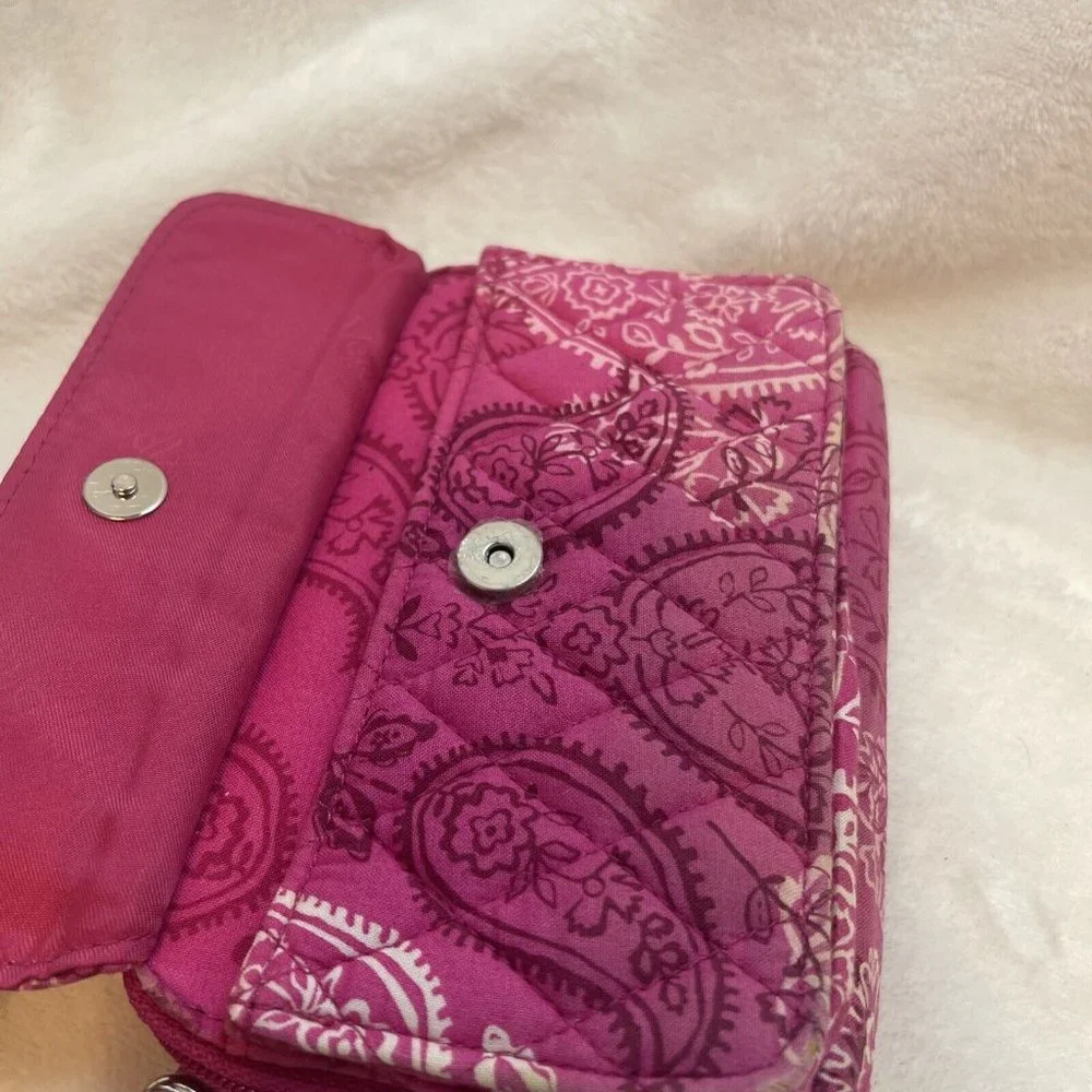 Vera Bradley‎ Wallet Wristlet Pink Paisley - Picture 5 of 12